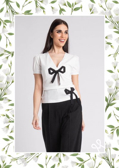 Magenta Árkád - V-kivágású, masnis női viszkóz felső