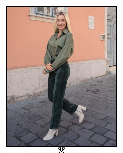 Magenta Árkád - Zöld egyenes szárú bársonynadrág | Őszi kollekció