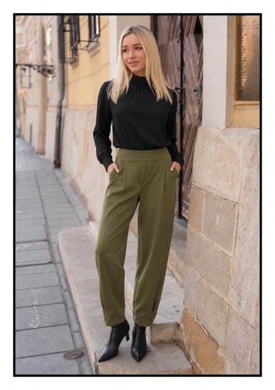 Magenta Árkád - Khaki puntó nadrág gombos díszítéssel | Őszi kollekció