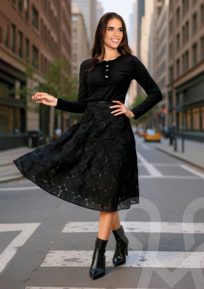 Magenta Árkád Fekete felső strasszokkal díszítve