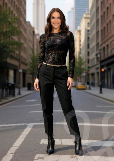 Magenta Árkád Fekete csipkés felső