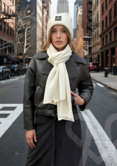 Magenta Árkád Fehér kötött sapka