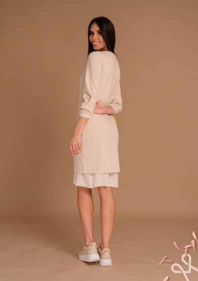 Alakot követő ujjatlan alsó ruha térdig – Magenta Árkád