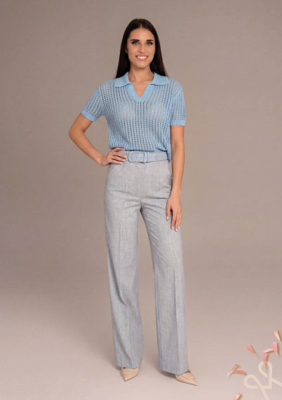 Kék női rövid ujjú felső V-nyakkal – Magenta Árkád