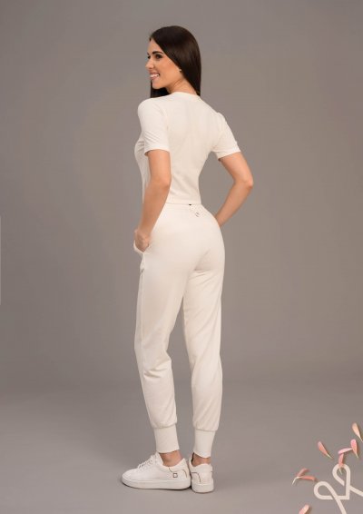 Vajszínű sportos elasztikus puntó nadrág passzéval