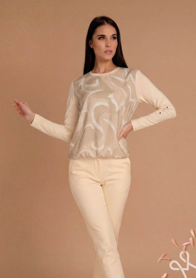 Mintás női felső filmnyomással – Magenta Árkád