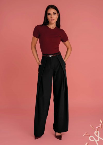 Fekete női hajtásos nadrág – Magenta Árkád