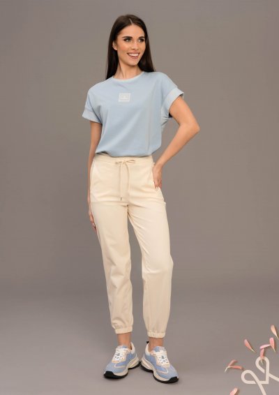 Vajszínű sportos puntó nadrág zsebekkel – Magenta Árkád