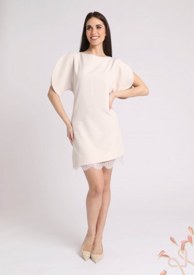 Csipkés alkalmi ruha